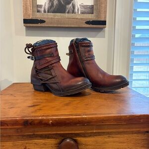 Freebird rust ankle boots